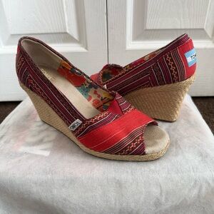 TOMS Red Striped Espadrille Wedge Peep-Toe Shoes